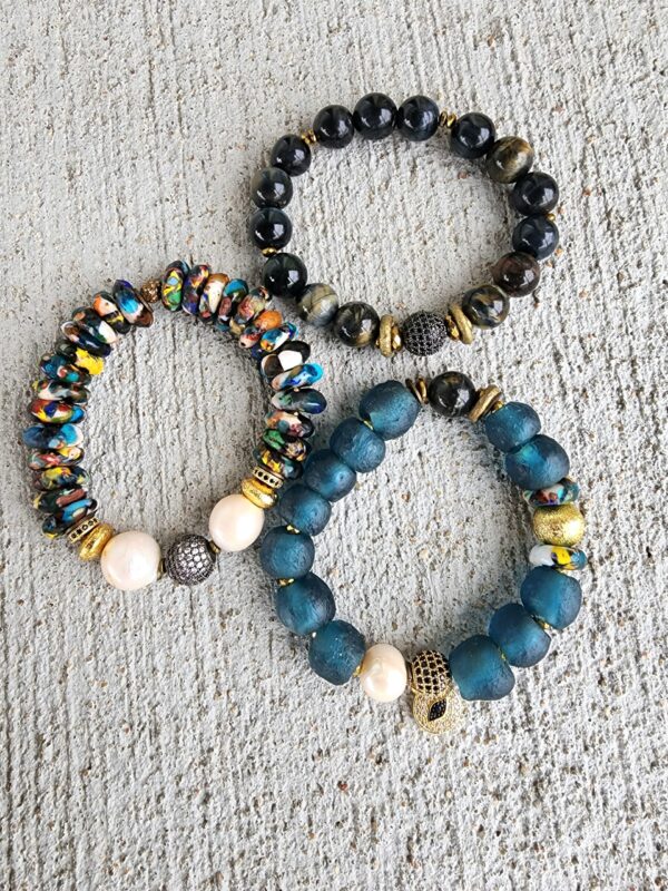 Vigilant | Krobo & gemstone bracelet set