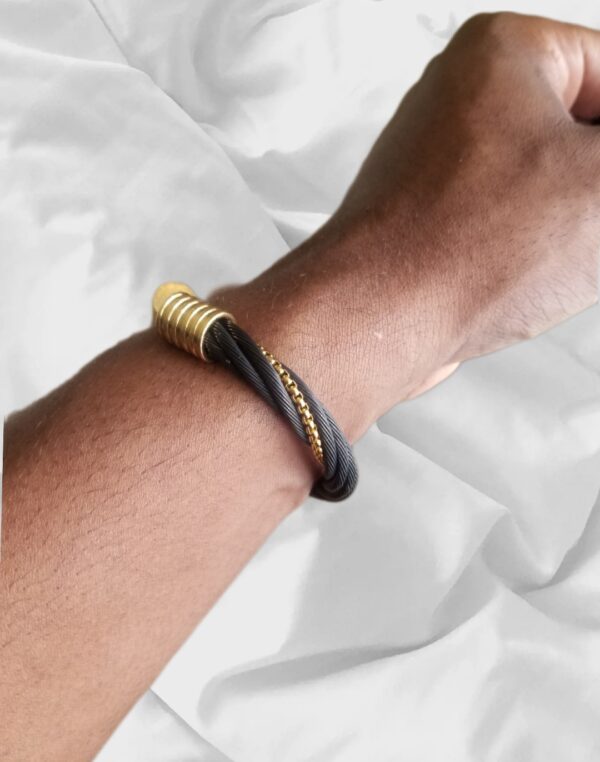 Black and 18k Gold Bracelet Cuff - Image 5