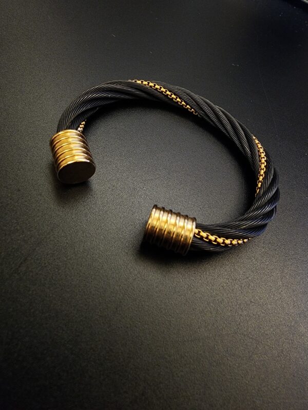 Black and 18k Gold Bracelet Cuff - Image 4