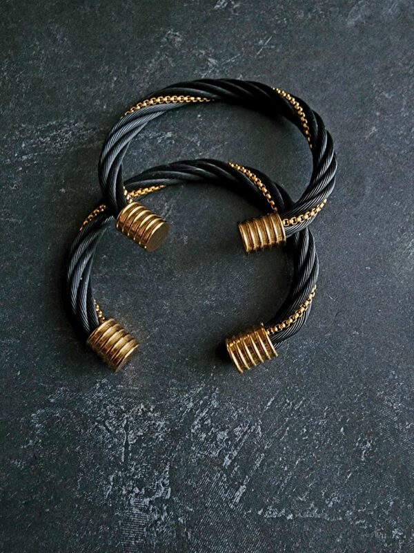Black and 18k Gold Bracelet Cuff