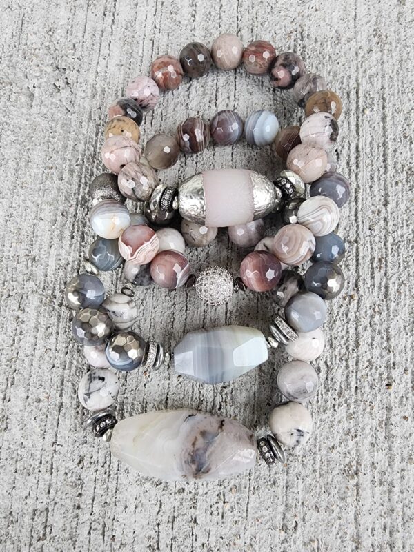 ET11 |  gemstone bracelets