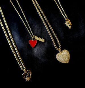 Love Mom chain necklaces
