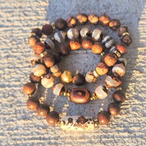 Spotted Wood gemstone bracelet set